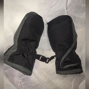 🤑Igloos Toddler Mittens size 12 -24 months NWOT